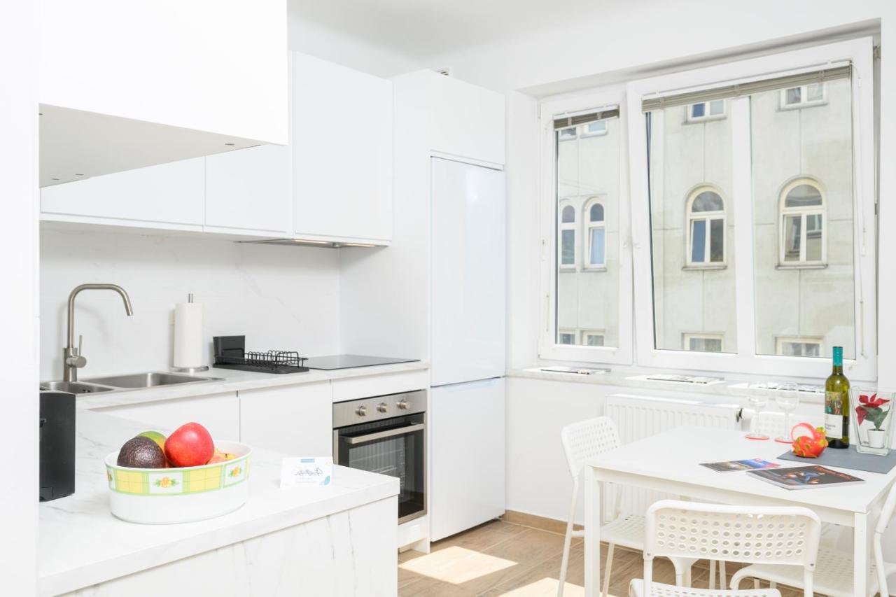 Hideaway Favoriten Виена Екстериор снимка