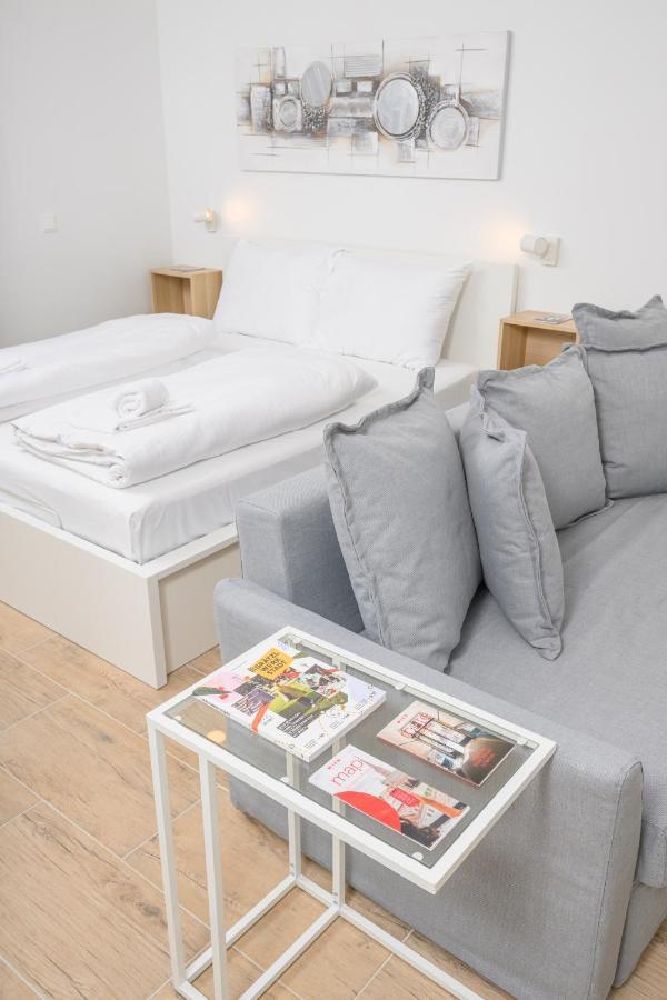 Hideaway Favoriten Виена Екстериор снимка